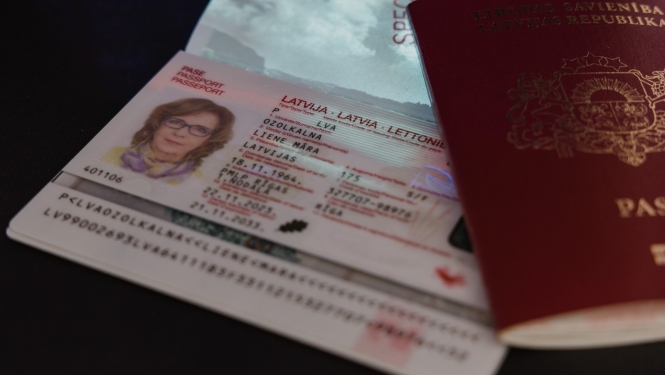 Latvijas pasu attēls